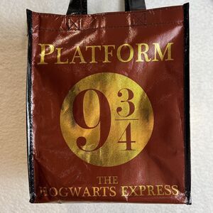 Harry Potter Hogwarts Platform 9 3/4 " The Hogwarts Express" Tote Bag 12" X 10"